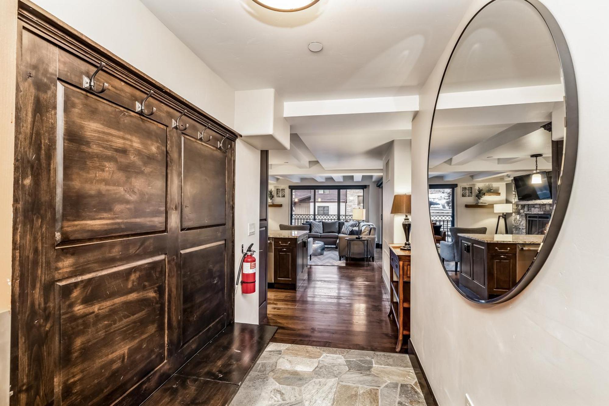 Spacious Luxury Unit At Lionshead Village In ベール エクステリア 写真